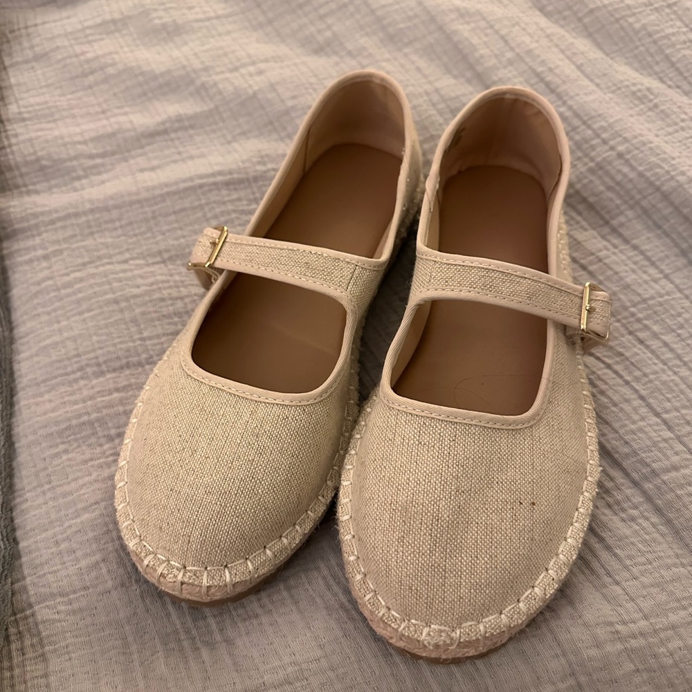 Old Navy Cream Espadrille Flats